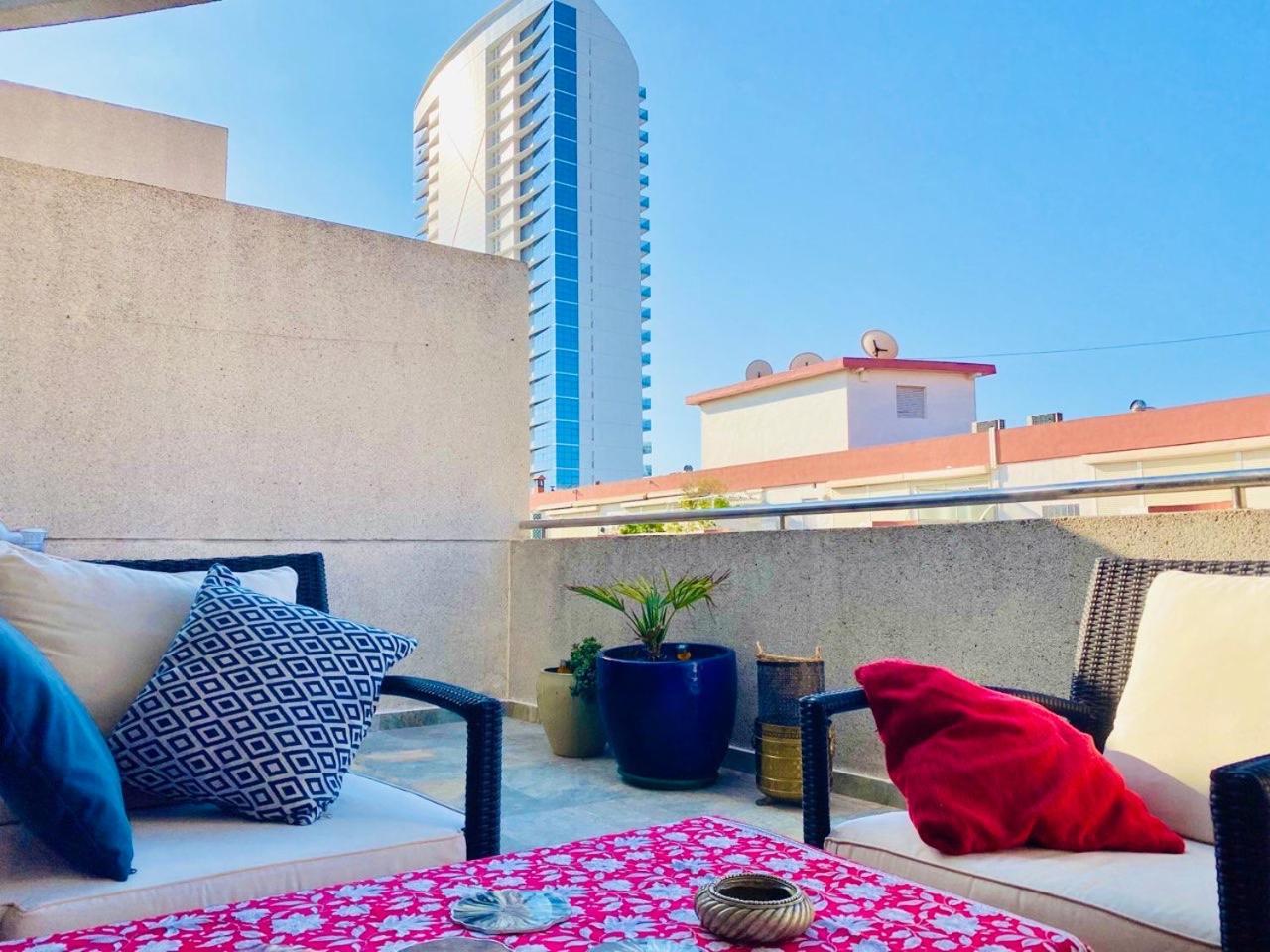 Sky Apartment Planta Ultima, Gran Terraza En Techo, 5 Minutos De La Playa Calpe Exterior photo