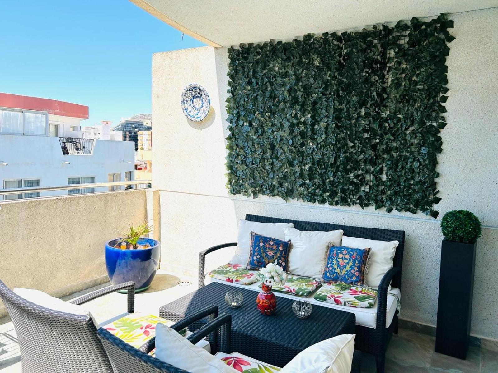 Sky Apartment Planta Ultima, Gran Terraza En Techo, 5 Minutos De La Playa Calpe Exterior photo